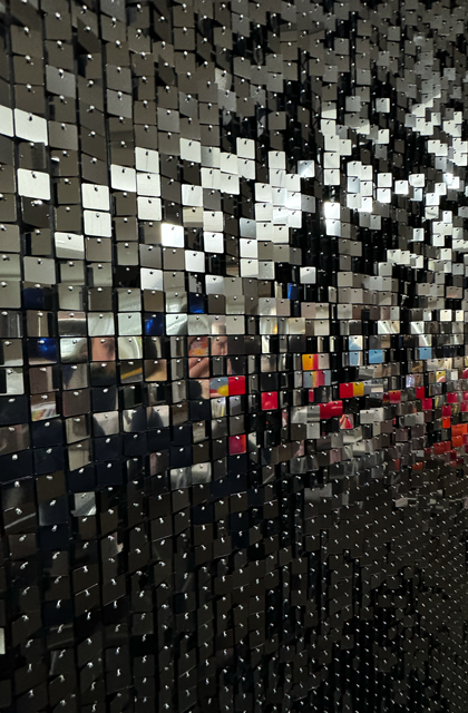 SJH Entertainment Silver Shimmer Walls